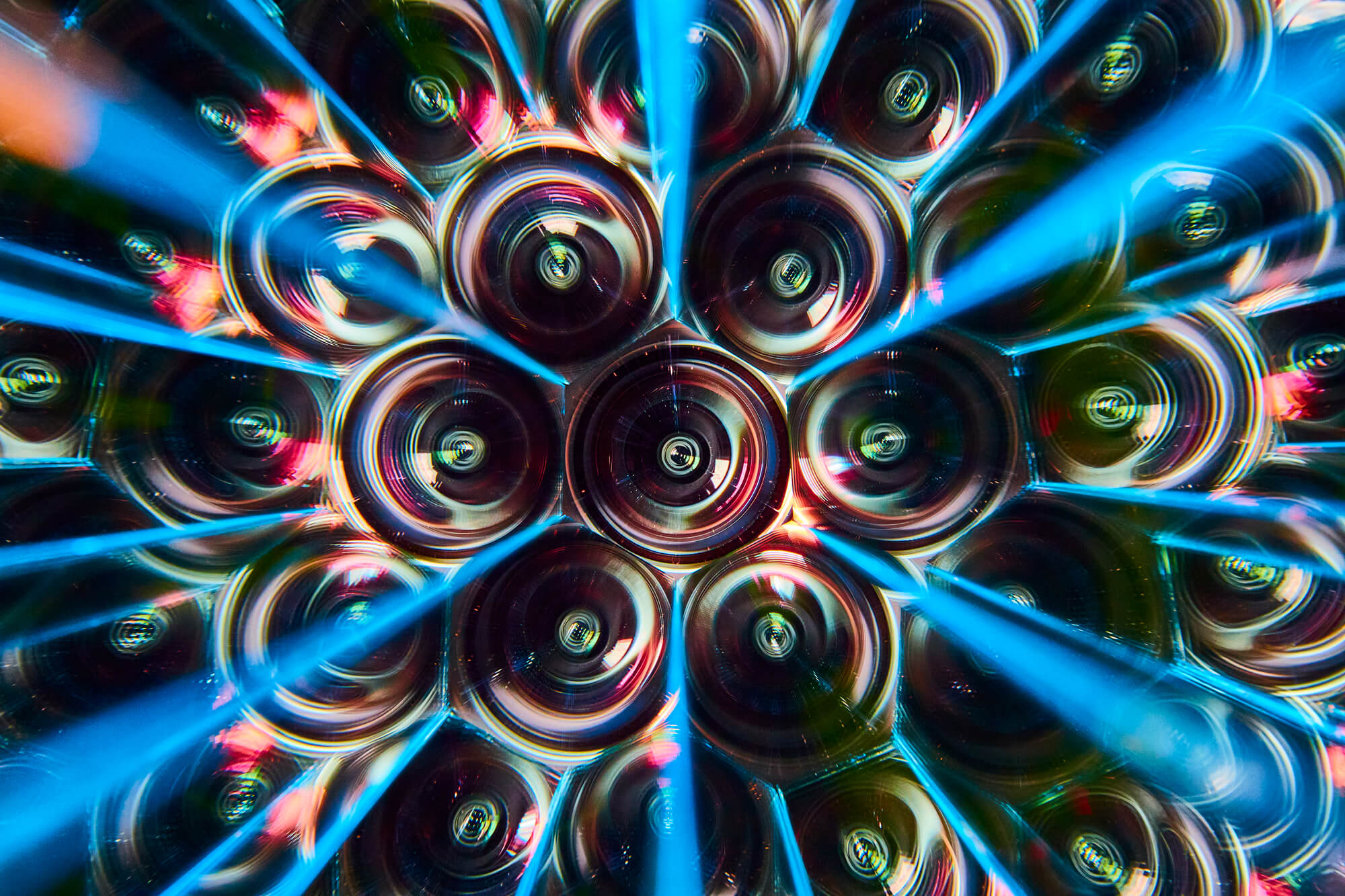 NJ Productions - Explore Color Theory, Macro Photography, and Vortographs  from the Comfort of Your Home, image size:2000x1333