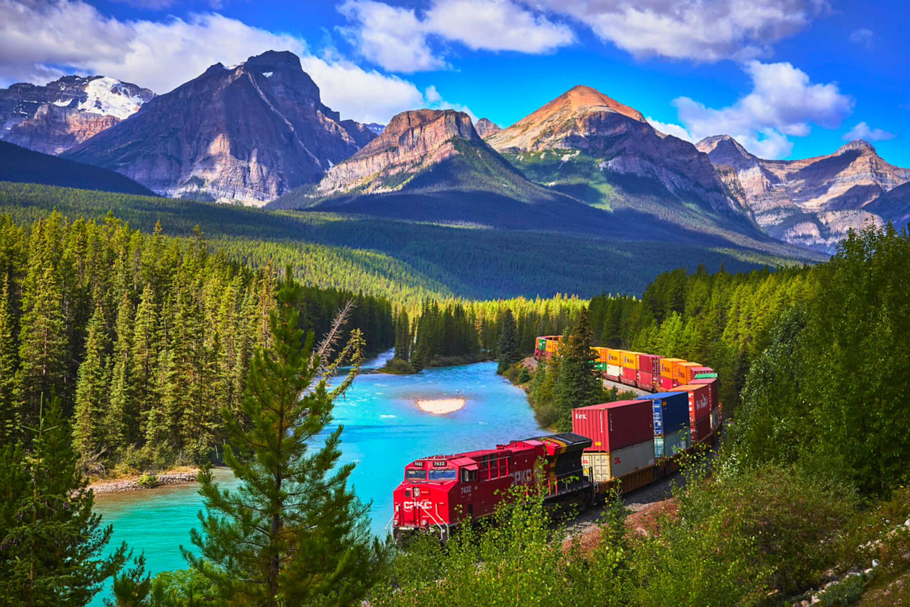 2025-08 CAN Banff Morants Curve 008 edit