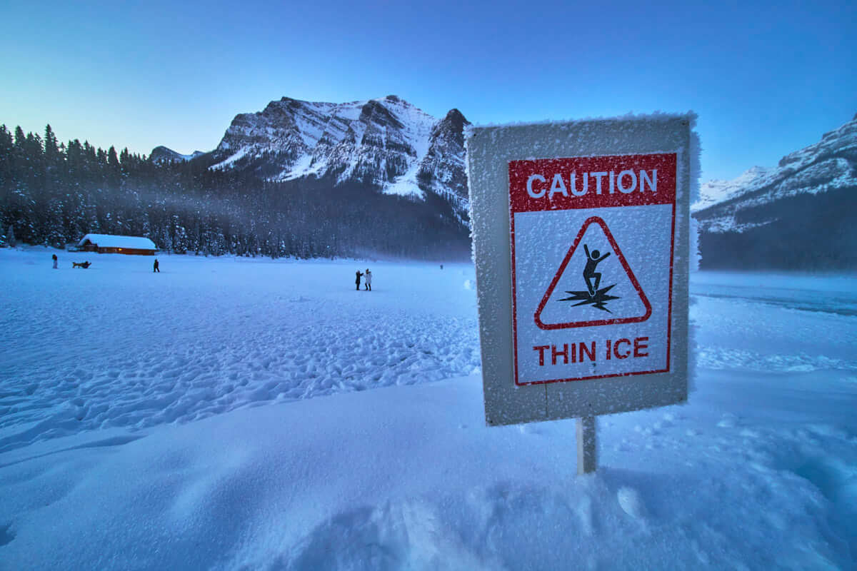 Lake Louise Sign