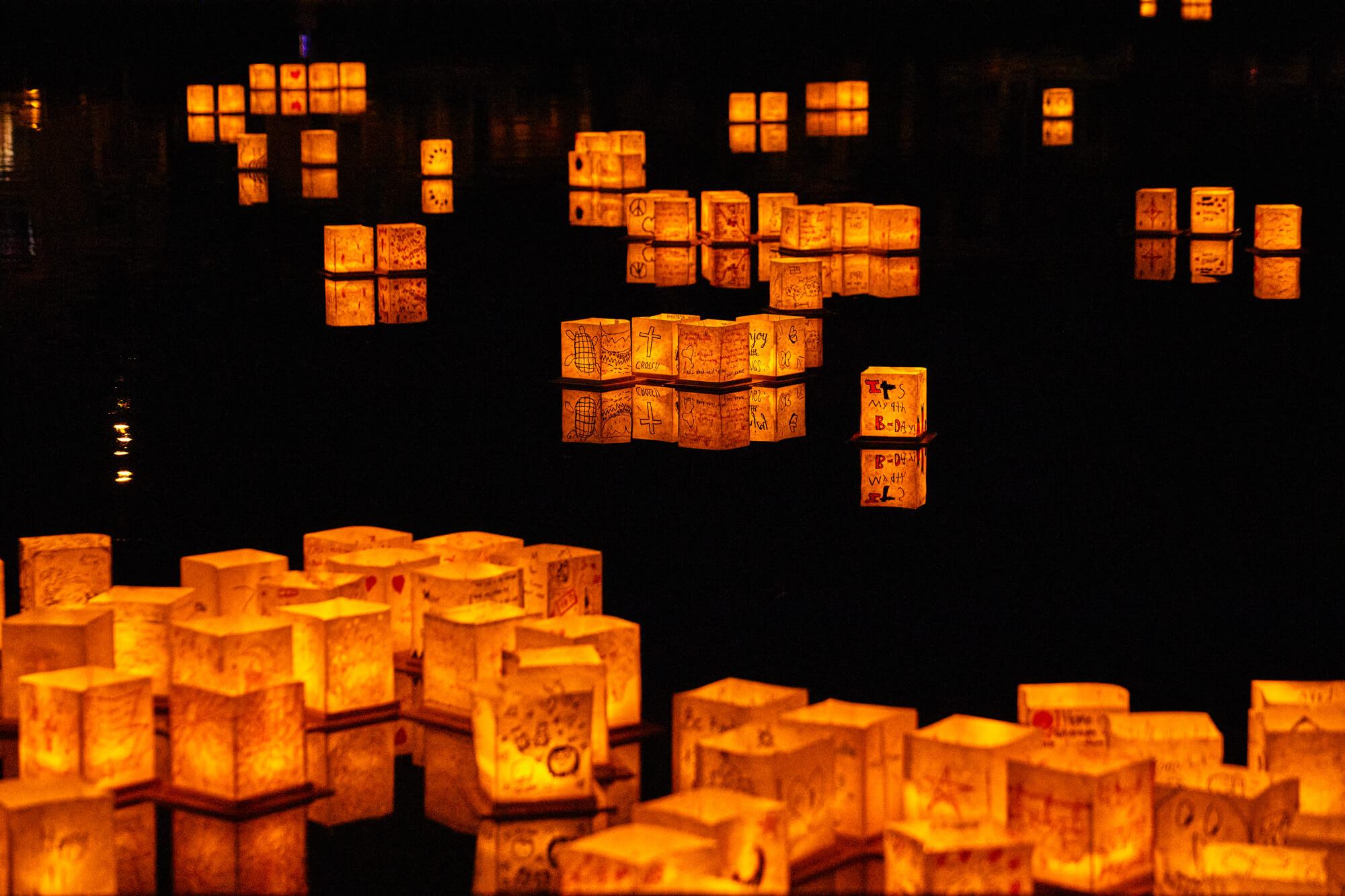 Crowd of lanterns