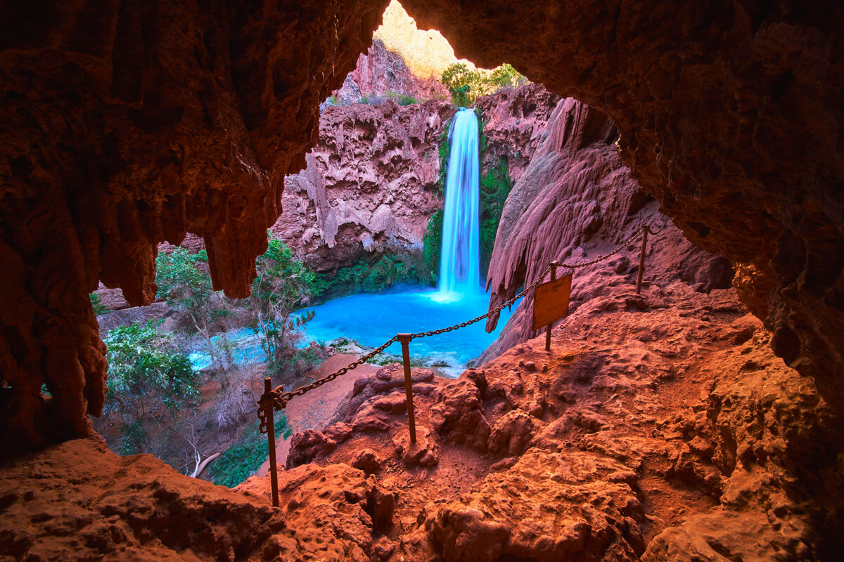 Mooney Falls - Cave View